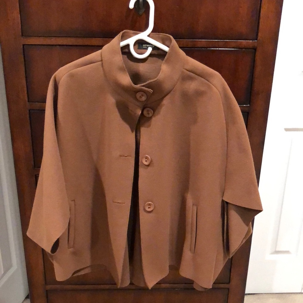 Cocoa unlined cape jacket with pockets. Purchased in Italy. Size L